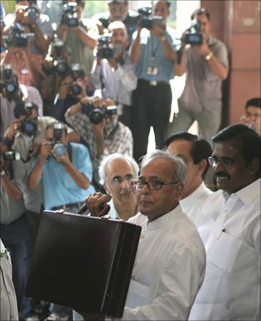 Finance Minister Pranab Mukherjee arrives at Parliament to present the 2009-10 Budget in New Delhi.